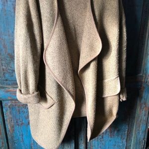 Oversize knitted open coat